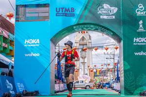 BIB: 
                            <button type="button" onclick="openModal(21777359)" class="btn btn-primary btn-sm float-right btn-popup" data-toggle="modal" data-target=".modal-high-quality">
                        <i class="fas fa-shopping-cart"></i> Add to Cart
                    </button>
                                            <button type="button" onclick="isThisMe(21777359, true)" class="btn btn-success btn-sm float-right btn-popup btn-isme hidden" data-toggle="tooltip" data-placement="bottom" title="นี่คือรูปของคุณใช่ไหม คลิกที่นี่เพื่อเอาเข้าอัลบั้ม">
                        <i class="fas fa-plus"></i> Add to album
                    </button>
                    <button type="button" onclick="isThisMe(21777359, false)" class="btn btn-warning btn-sm float-right btn-popup btn-isnotme hidden">
                        <i class="fas fa-ban"></i> Remove from album
                    </button>